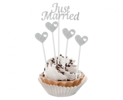 Dekoracja na tort Godan Pikery papierowe W&C Just Married, srebrne brokatowe, 5 szt. (QT-PJMS)