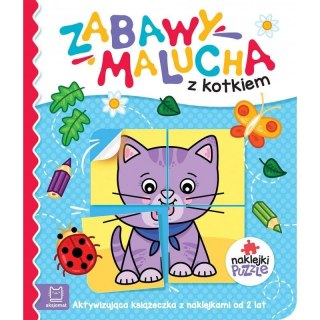 Książeczka edukacyjna Aksjomat Zabawy malucha z kotkiem. Aktywizująca książeczka z naklejkami puzzlami